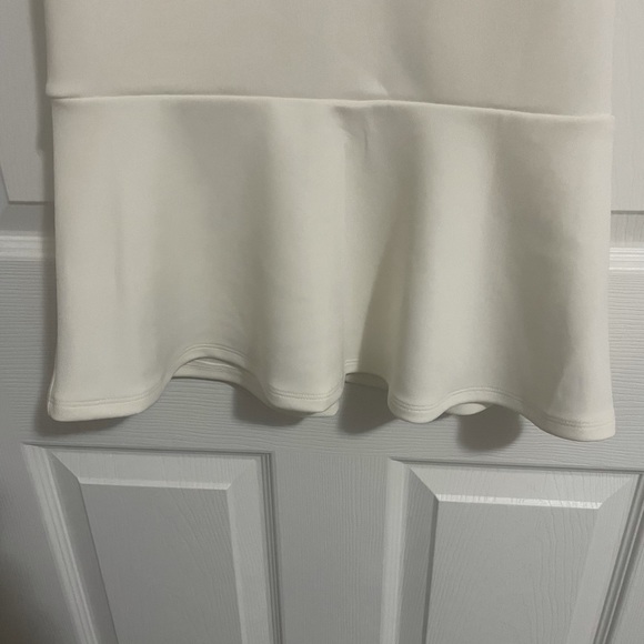 Cream Top - Picture 3 of 5